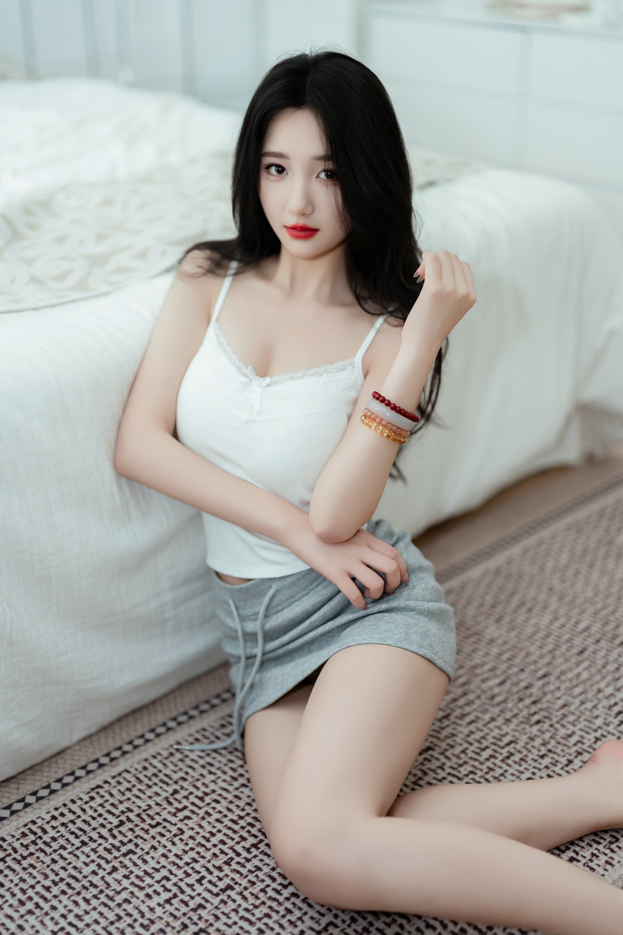 [YITUYU]艺图语 2025.07.02 居家轻私写真 oyee [41P-794MB]