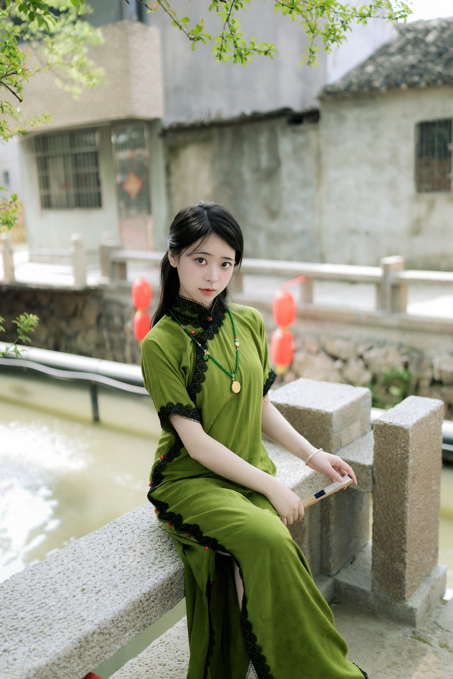 [YITUYU]艺图语 2025.07.10 老街 南烛 [24P-411MB]