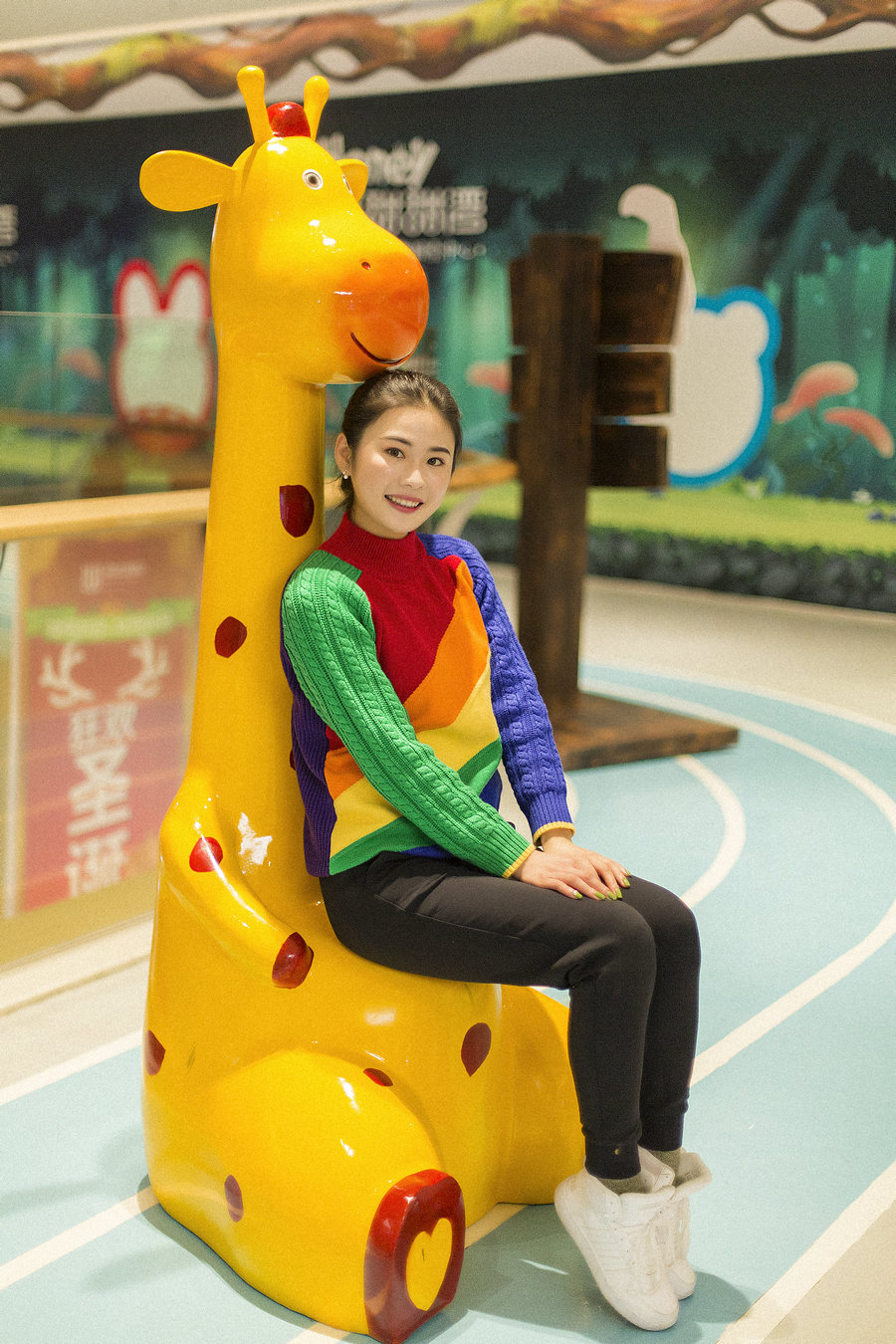 [YITUYU]艺图语 2025.07.10 童心未泯 所遇皆甜 瑶瑶 [14P-313MB]