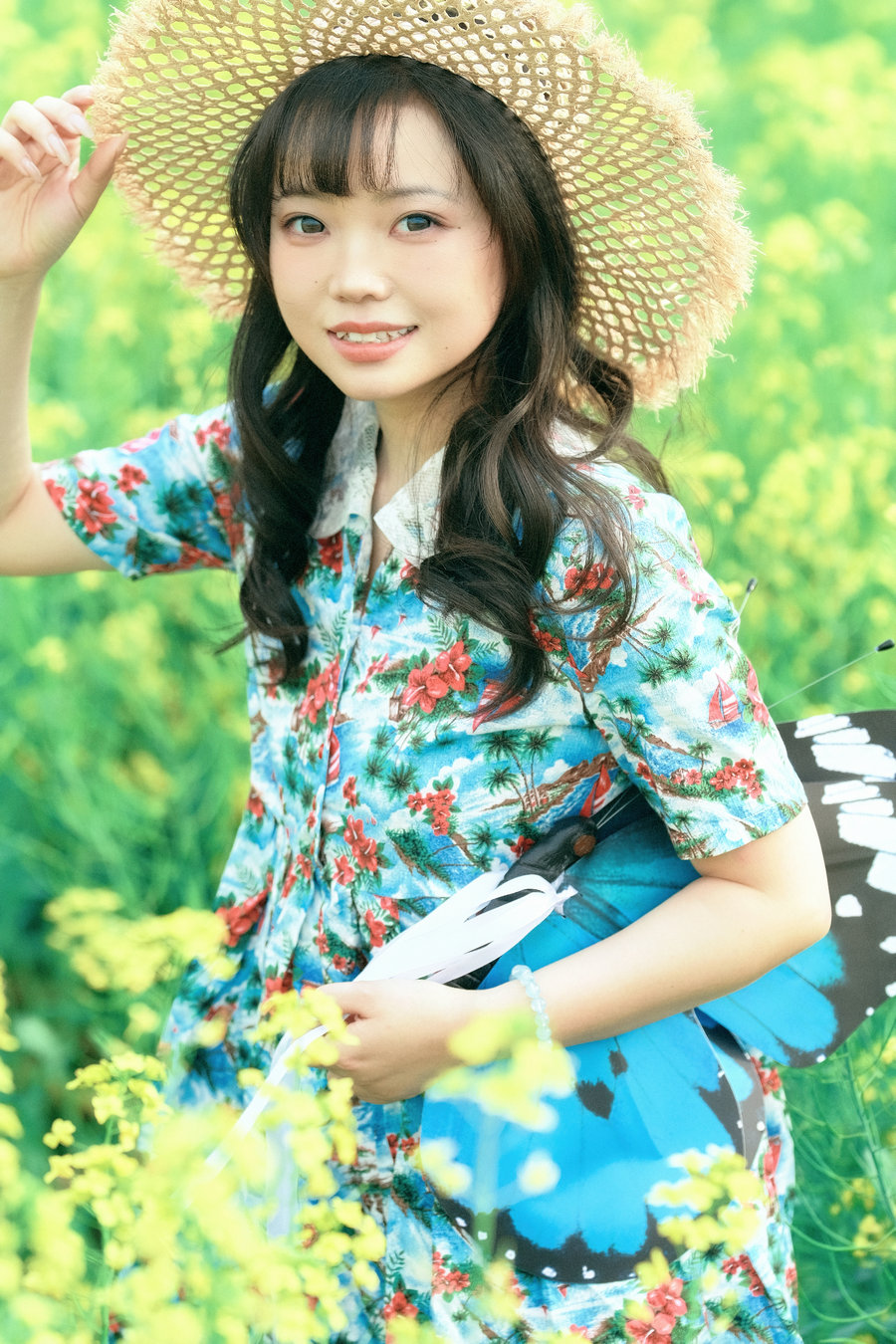 [YITUYU]艺图语 2025.07.12 阳光 微风 油菜花 贝贝不睡觉 [19P-391MB]