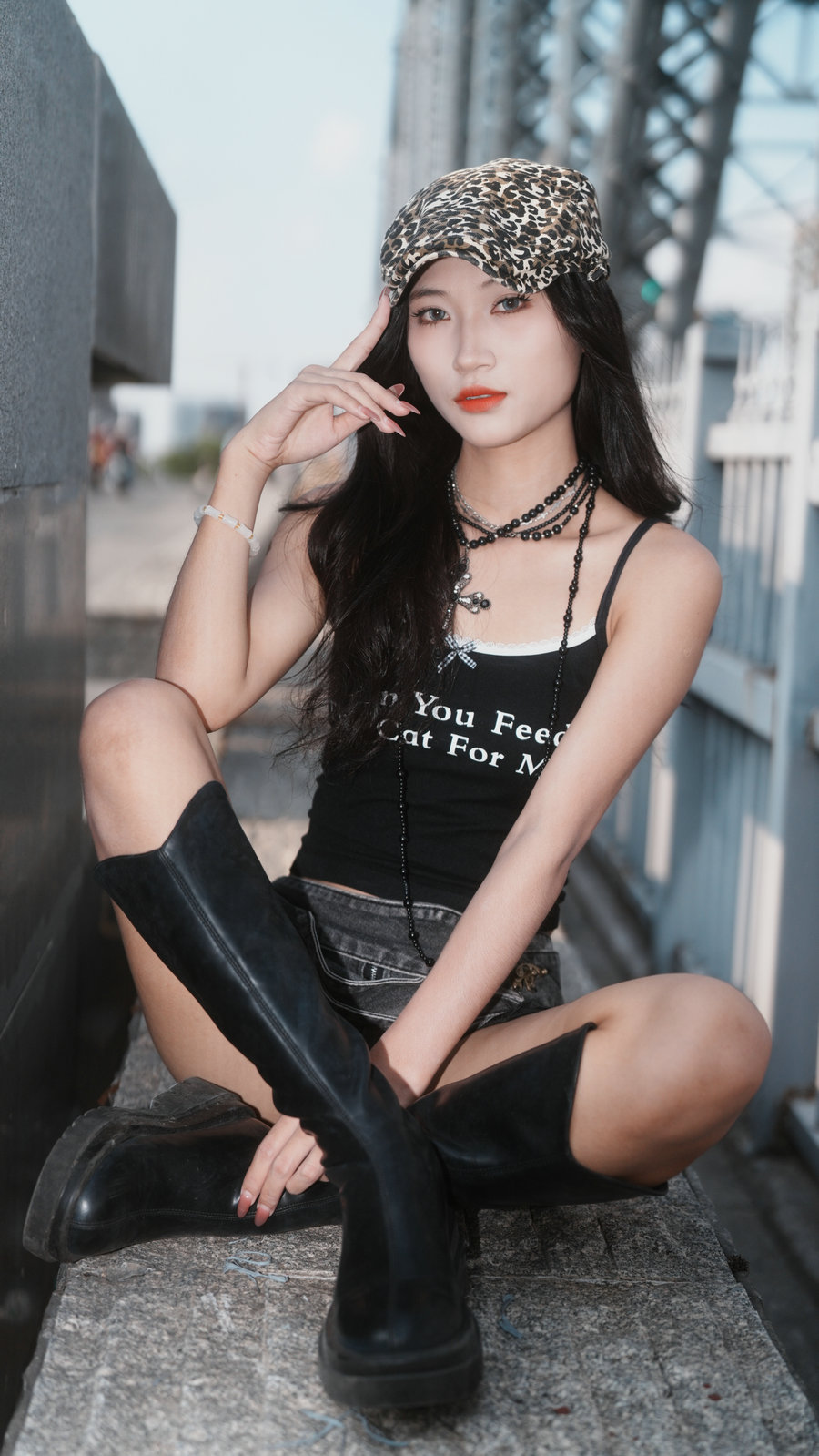 [YITUYU]艺图语 2025.10.15 酷是一种感觉 LL [52P-499MB]