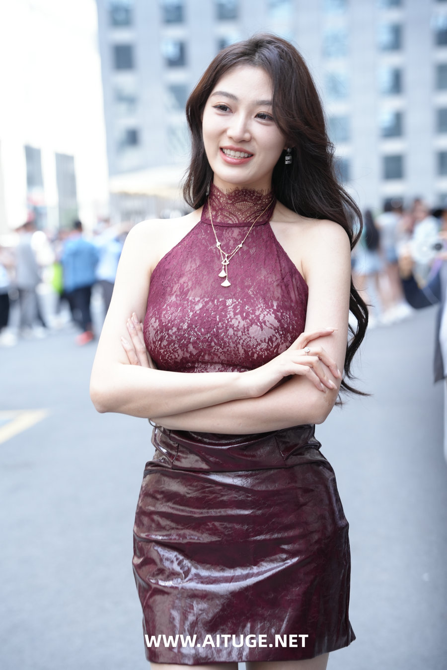 精选街拍视频 No.9745 风情女神珍妮 [177P22V-22.5GB]