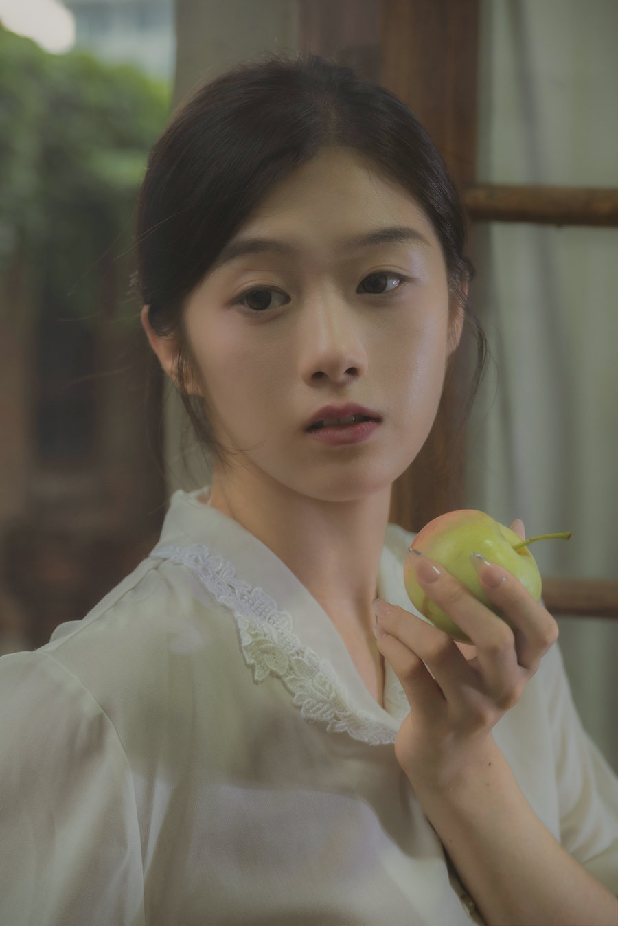 [YITUYU]艺图语 2025.07.23 蝉鸣了整个童年 偷喝一口雪碧 [66P-646MB]