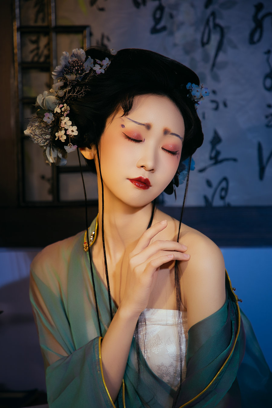 [YITUYU]艺图语 2025.07.23 小花神 年年 [20P-247MB]