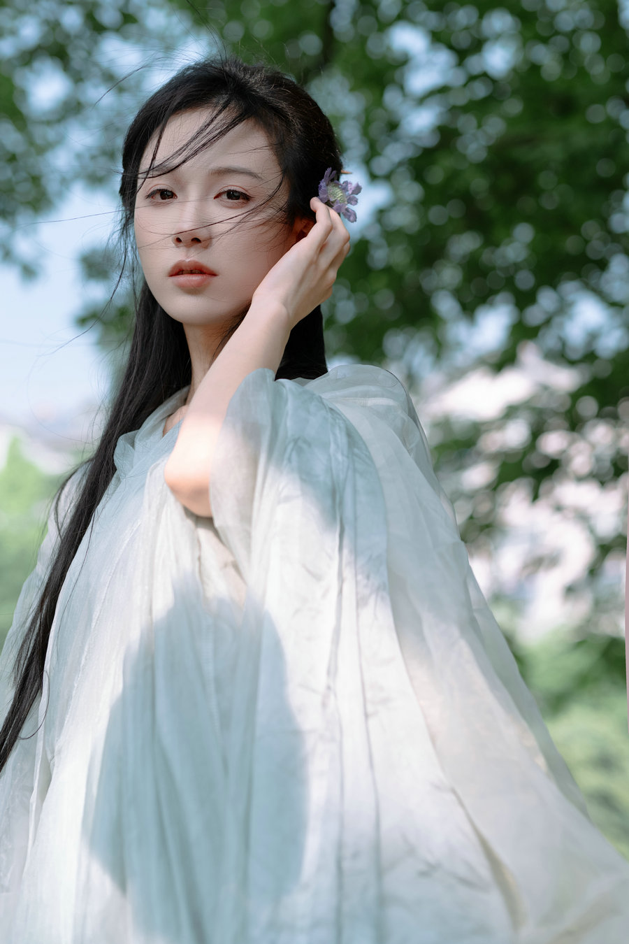 [YITUYU]艺图语 2025.07.24 吟游诗人 沧沧 [17P-387MB]