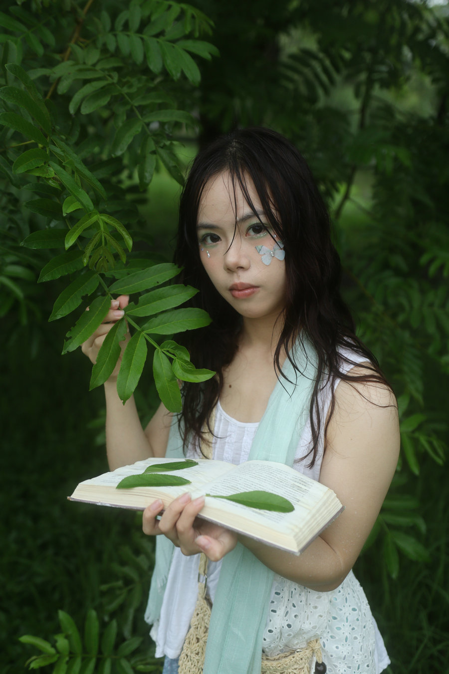 [YITUYU]艺图语 2025.07.24 雨季不再来 幸运小羊 [13P-107MB]