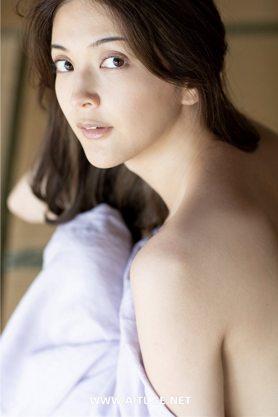 田中道子 - 光の射すほうへ [49P241MB]