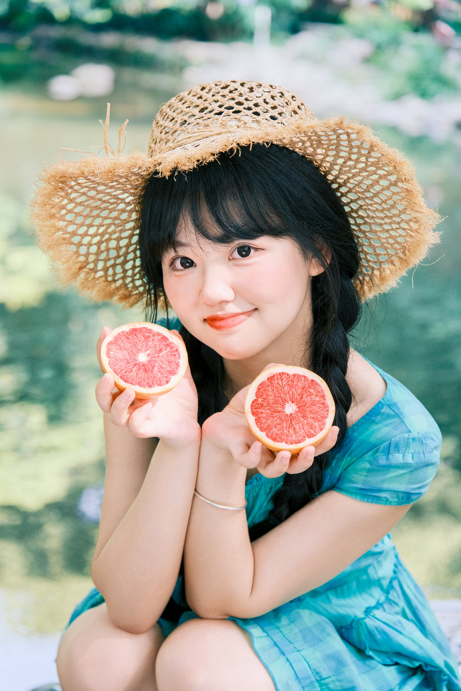 [YITUYU]艺图语 2025.07.26 西柚味的夏天 小梨花儿 [21P-411MB]