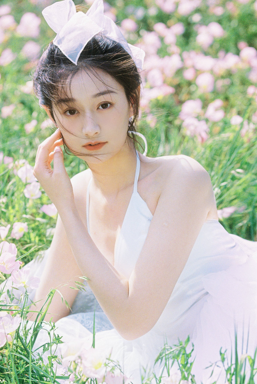 [YITUYU]艺图语 2025.07.28 梦中的芭蕾 是花仙子呀～ [16P-120MB]