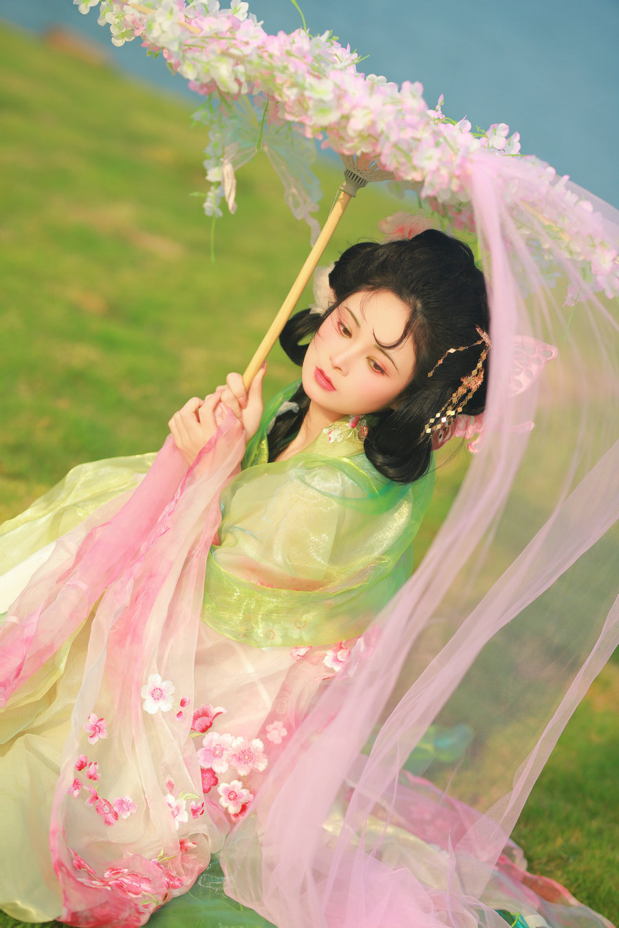 [YITUYU]艺图语 2025.07.27 一风一袂，一湖一美 6161 [50P-99MB]