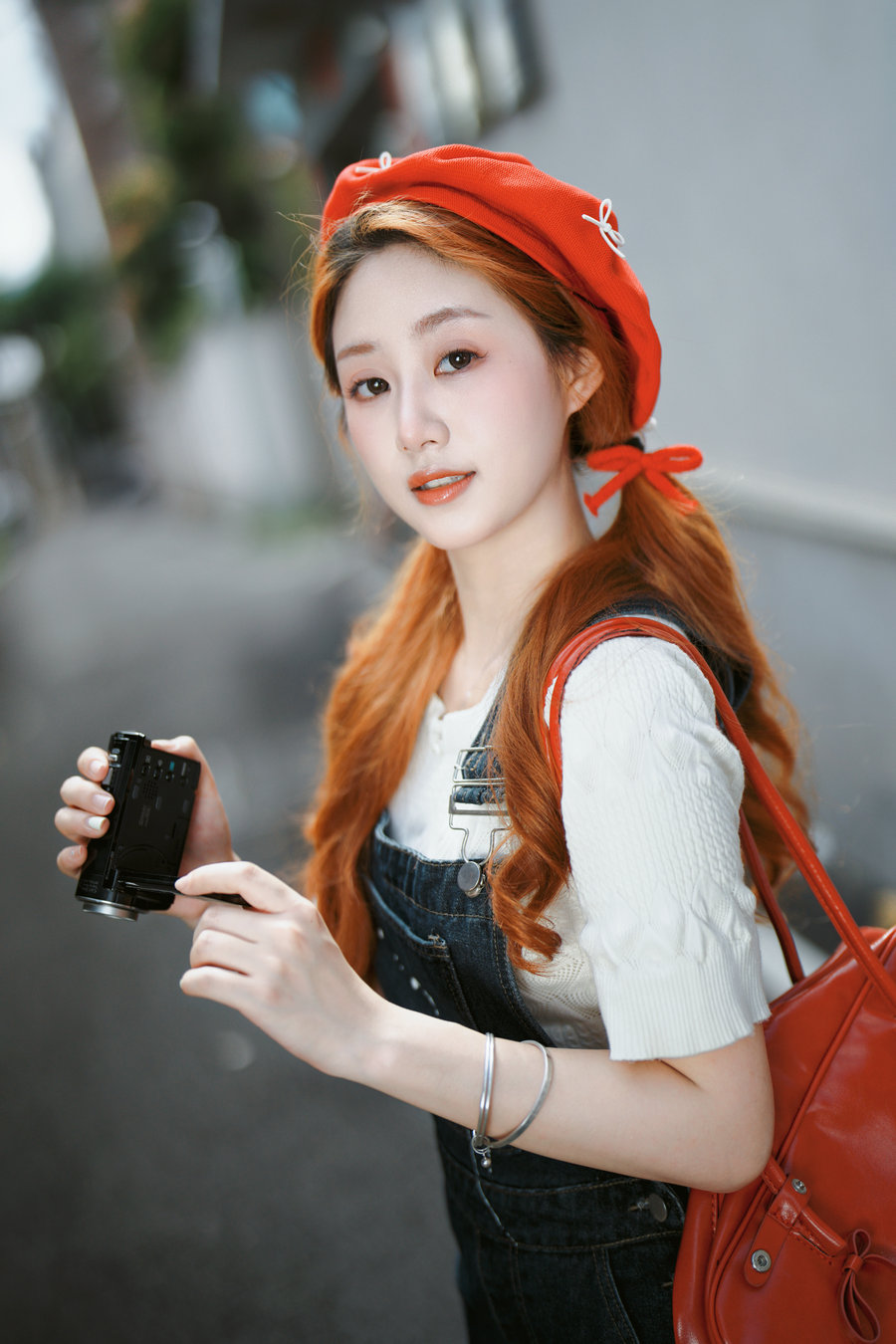 [YITUYU]艺图语 2025.07.31 SONY A7C2直出人像 夹心不吃夹心饼干 [15P-232MB]