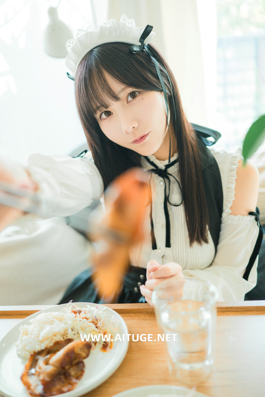 日本甜美COSERけんけん - 推し型メイドロイドとしたいこと [138P-818MB]