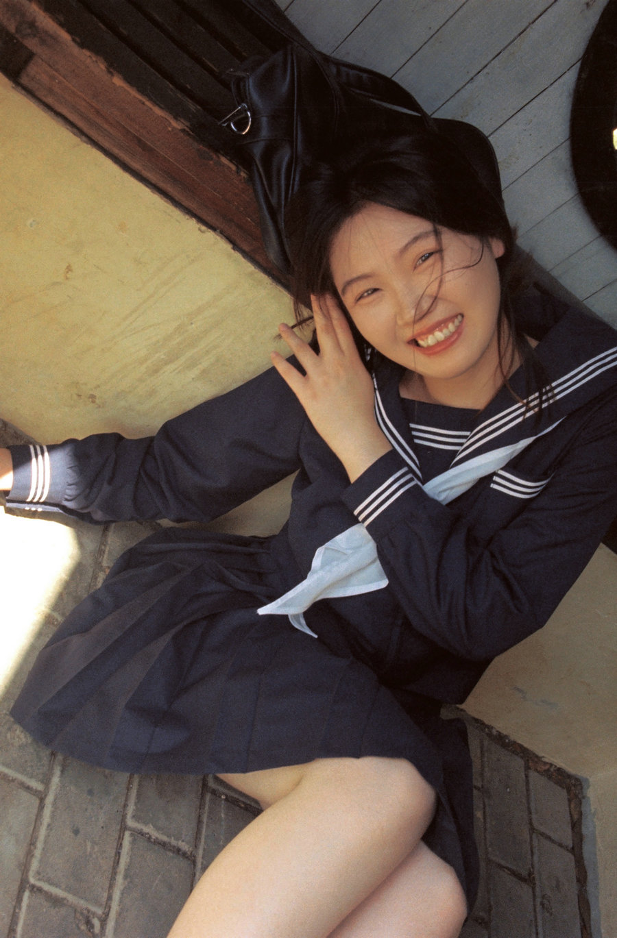 [YITUYU]艺图语 2025.08.02 盛夏果实 小栗 [15P-47MB]