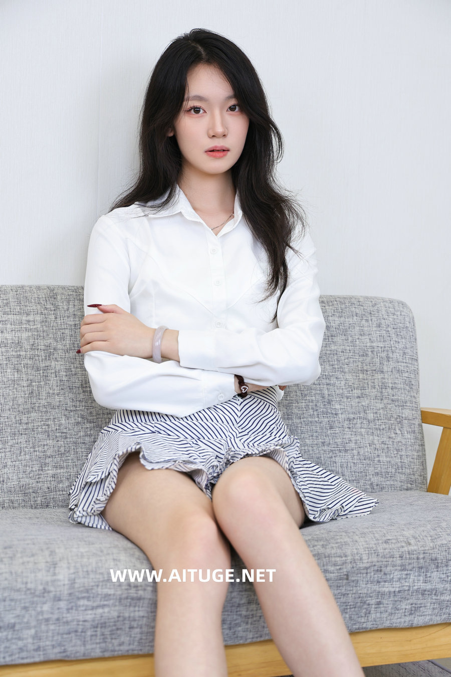 绮梦摄影 2025.11.09 No.443 小艺 珍藏无修无水印版 [478P2V-13.5GB]