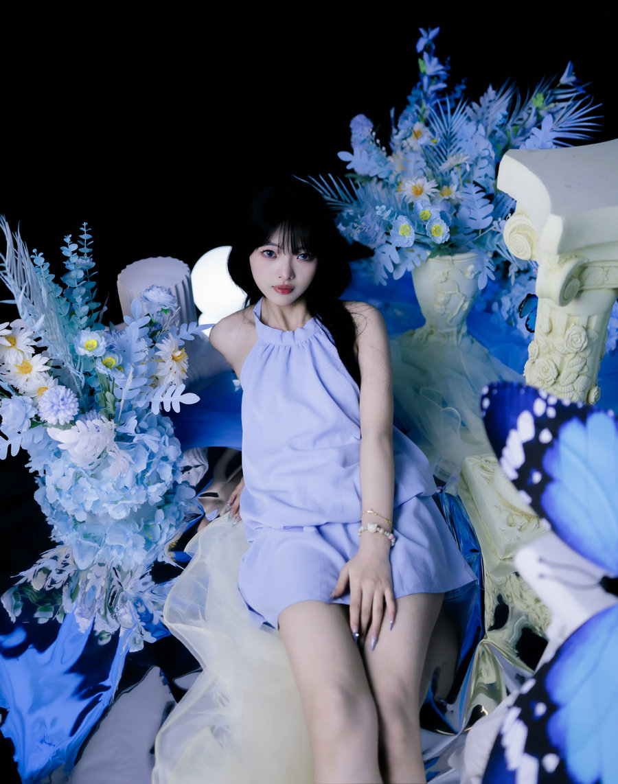 [YITUYU]艺图语 2025.08.06 海蓝 ## [22P-316MB]