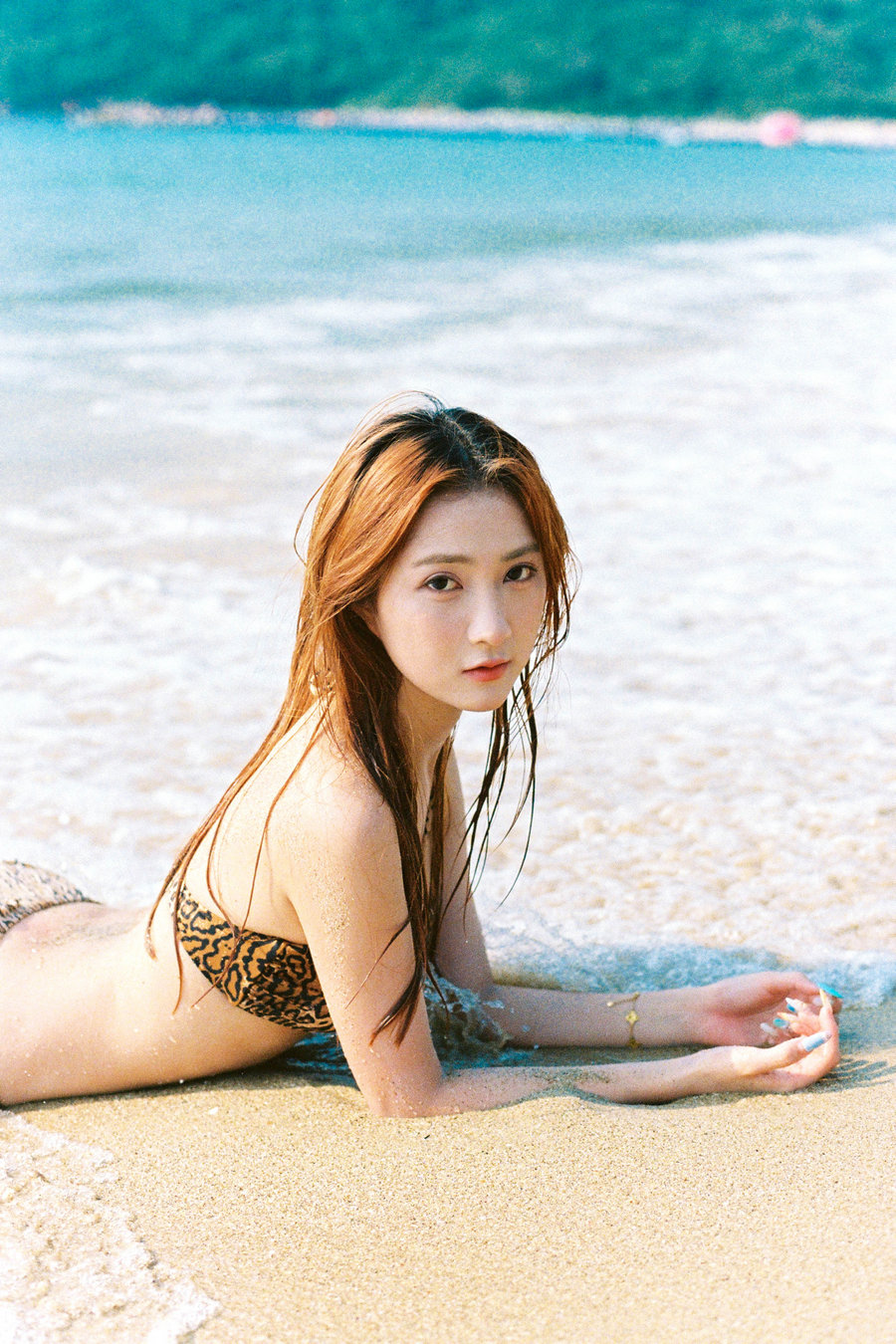 [YITUYU]艺图语 2025.08.09 看海计划 LLleleYY [19P-117MB]