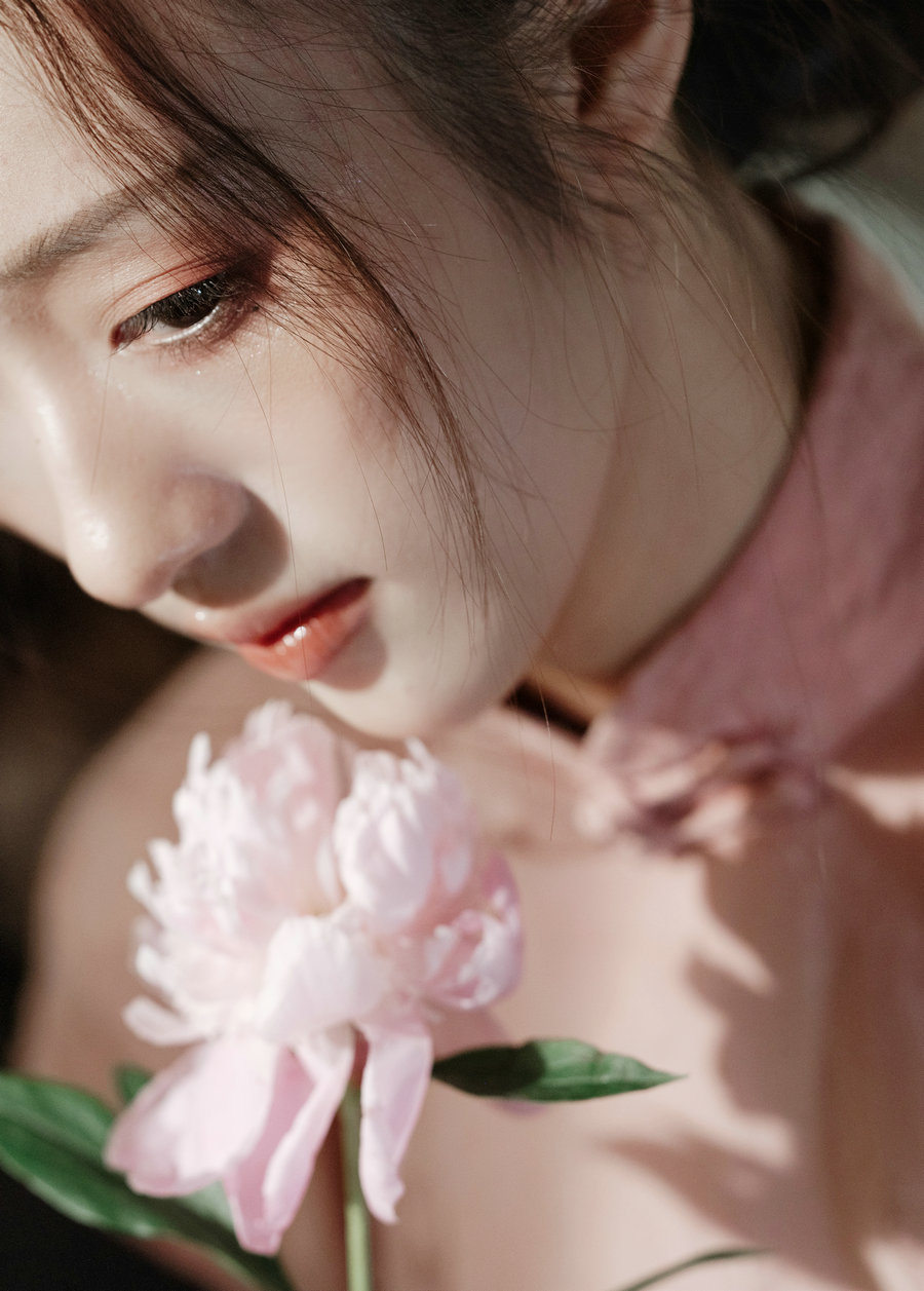 [YITUYU]艺图语 2025.08.09 芍药 阿梦 [13P-467MB]