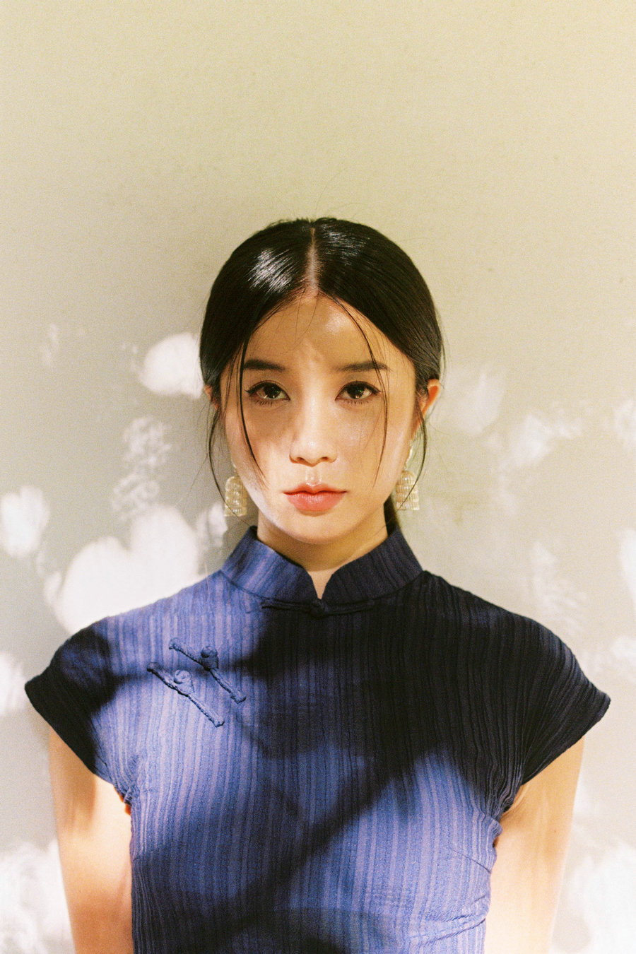 [YITUYU]艺图语 2025.08.10 惊鸿一瞥，相见又何时 紫凝 [13P-87MB]