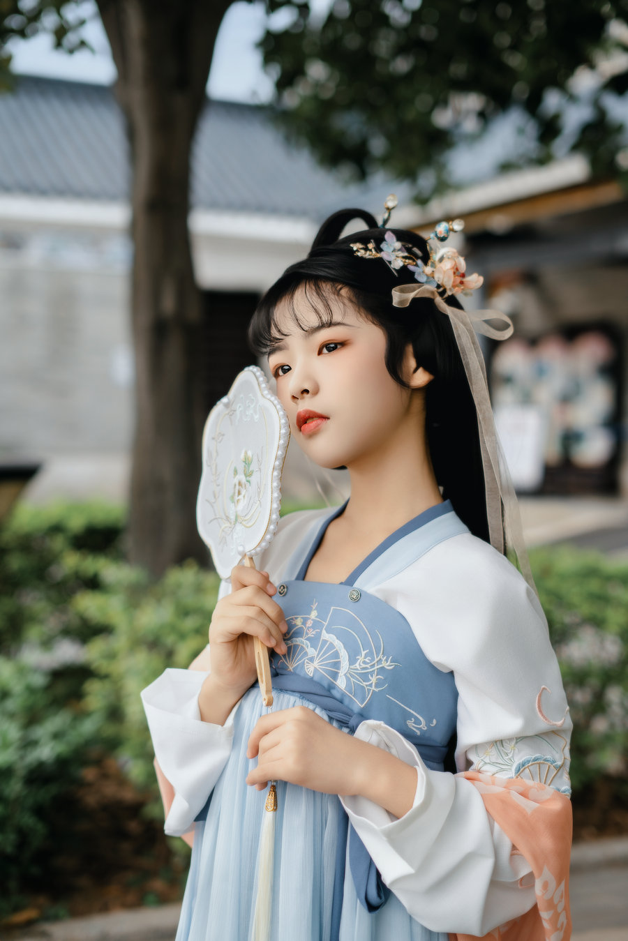 [YITUYU]艺图语 2025.08.11 穿汉服的小女孩 丹丹 [16P517MB]