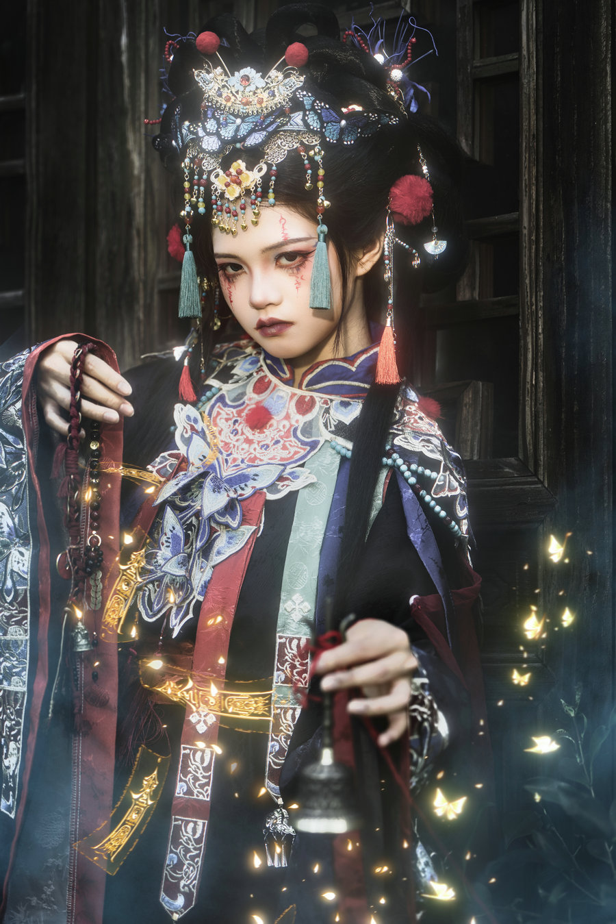 [YITUYU]艺图语 2025.08.12 大祭司 此糸紫 [25P-407MB]