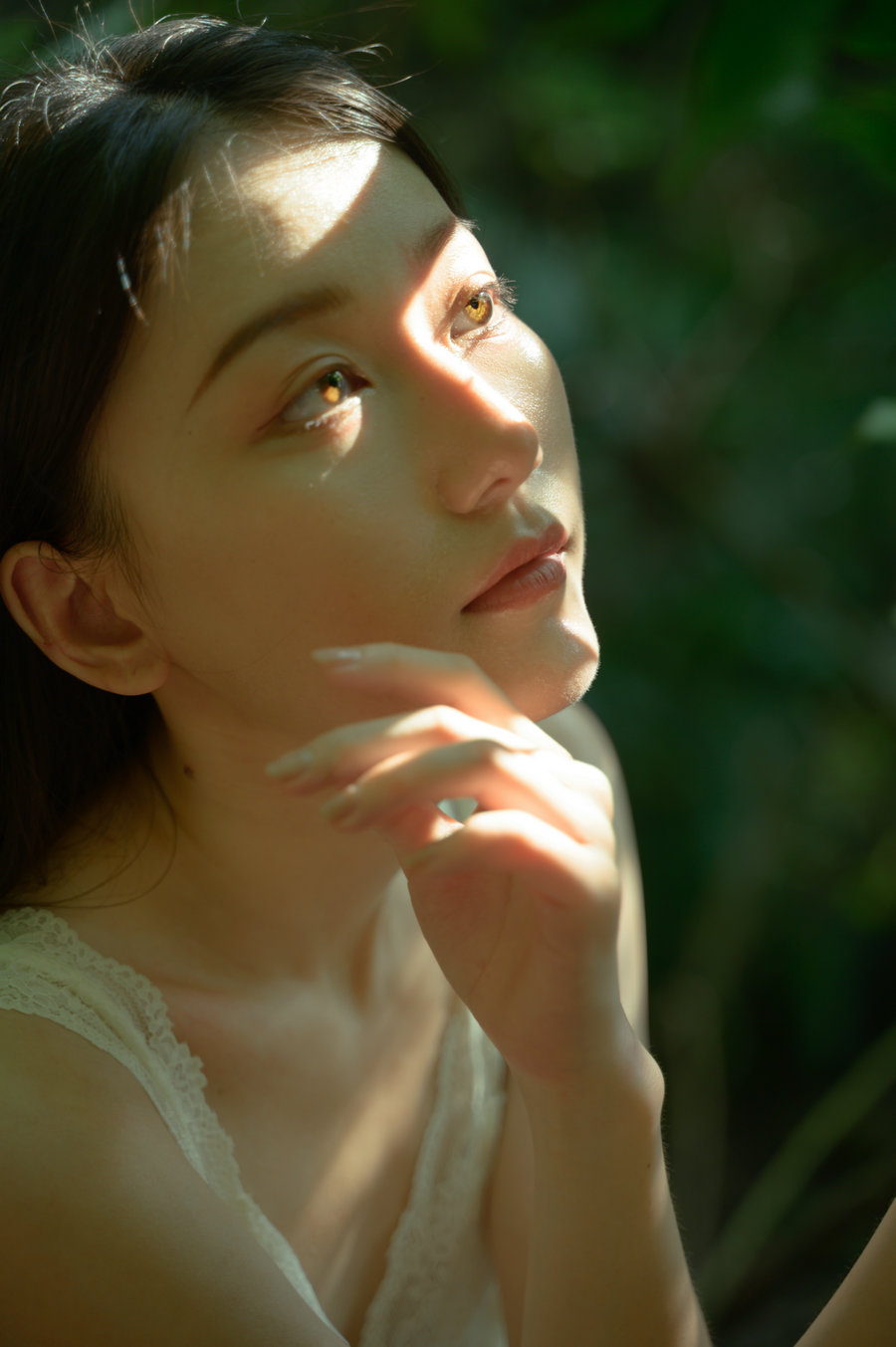 [YITUYU]艺图语 2025.08.12 夏天已到悬铃木 小月 [28P-249MB]