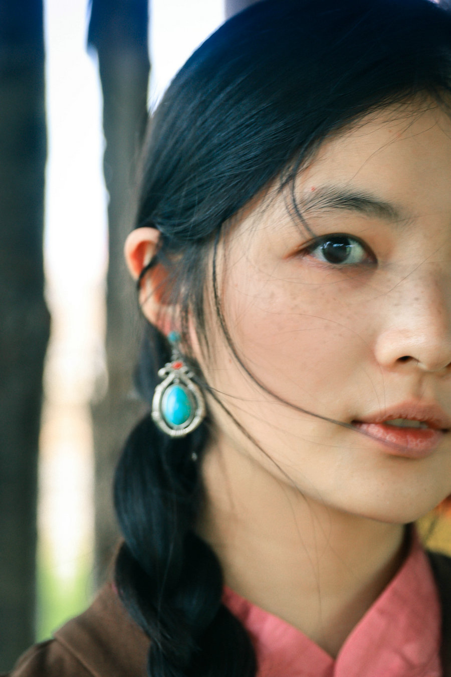 [YITUYU]艺图语 2025.08.12 自由的、毫无修饰的 在长野晒月亮的油松 [14P-89MB]