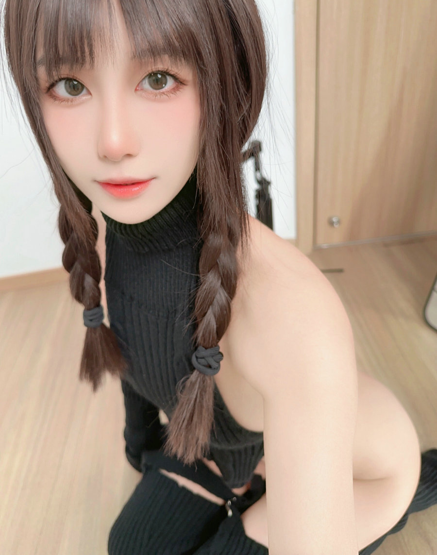 布丁大法 - 裸足 [18P2V-108MB]