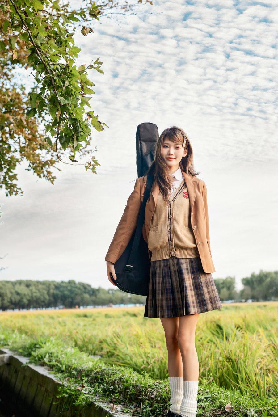 [YITUYU]艺图语 2025.08.14 是风弹的琴 阿竹 [13P-166MB]