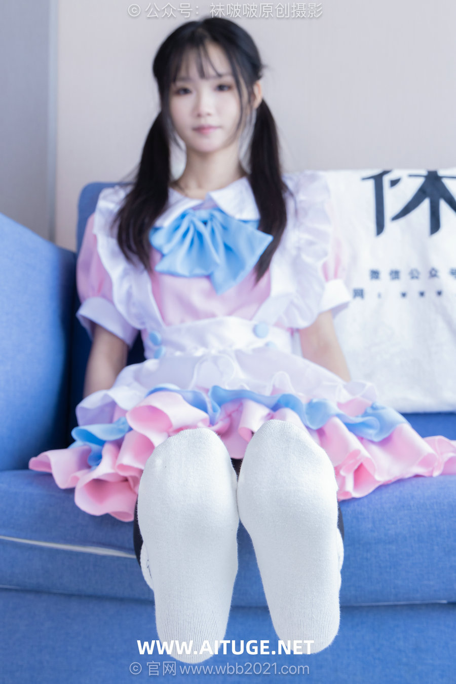 BoBoSocks袜啵啵 No.639 甜甜圈-皮鞋、两双白棉袜、薄黑丝、女仆装 [158P1V-6.38GB]