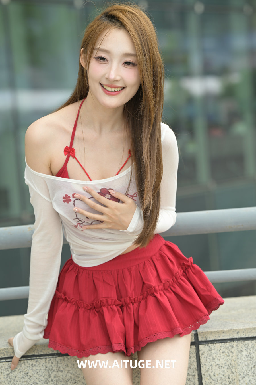 精选街拍视频 No.9890 红裙甜妹小桂圆 [157P-3.24GB]