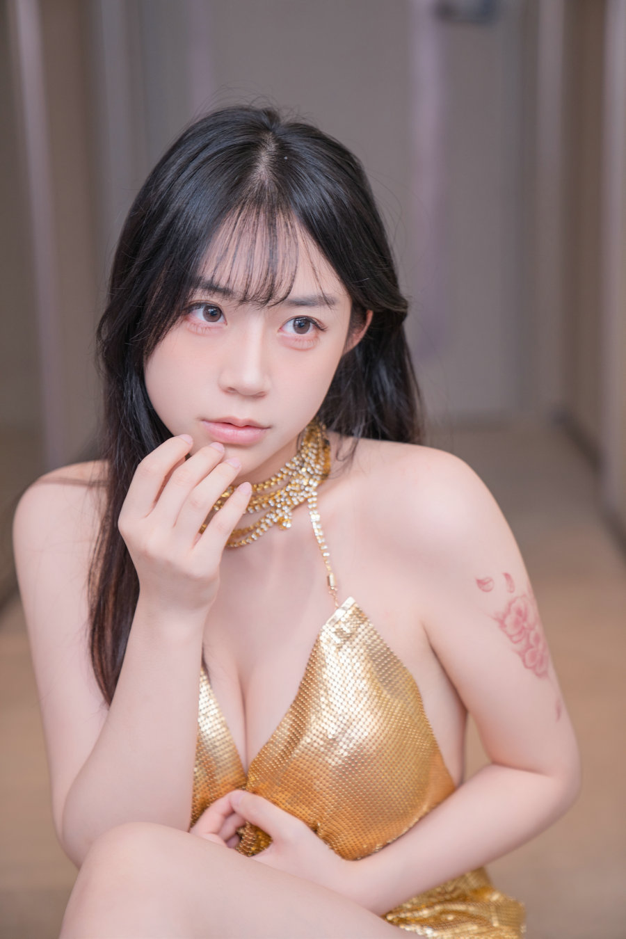 [YITUYU]艺图语 2025.08.15 金色传说 一元同学Jodie [52P-1.01GB]