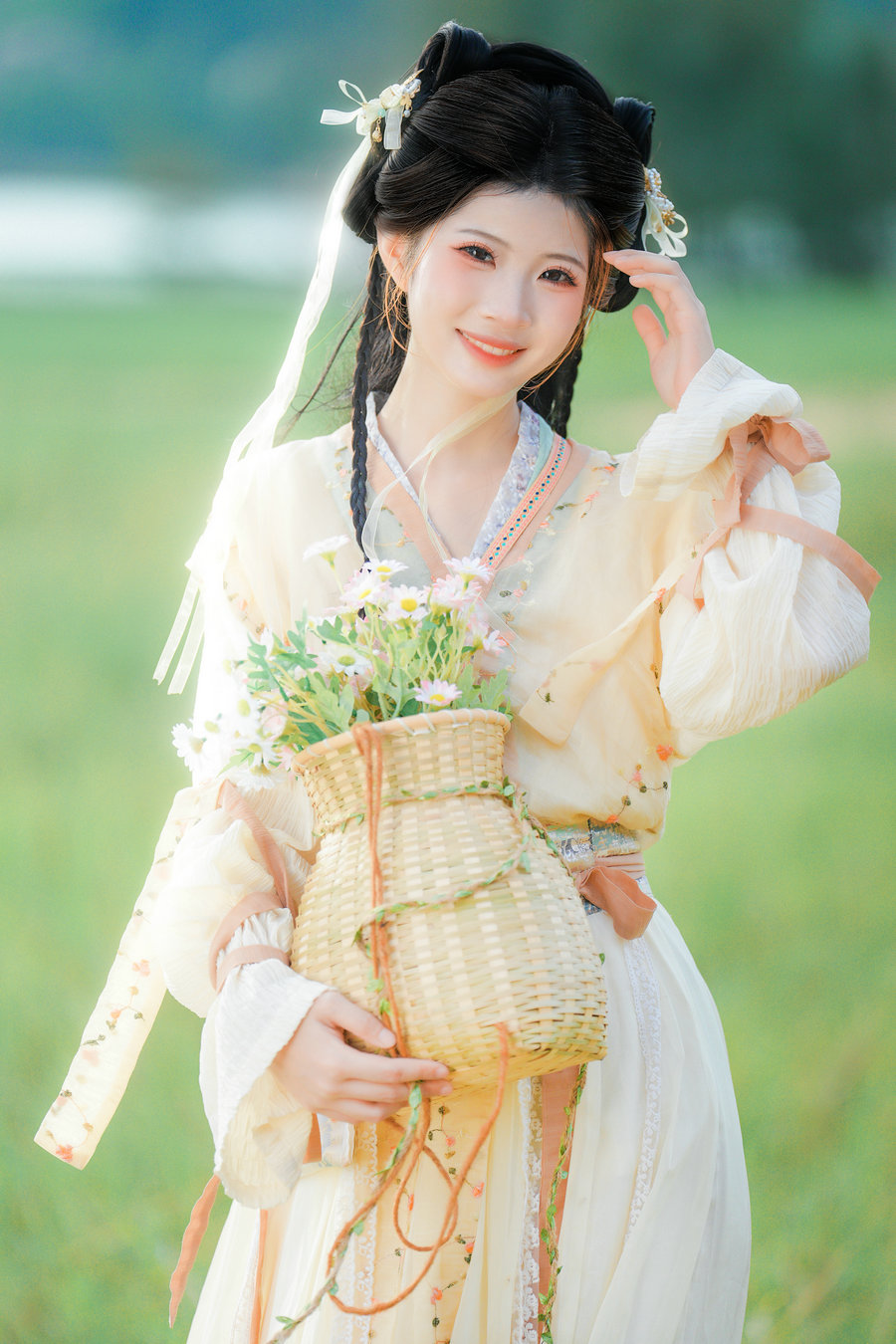 [YITUYU]艺图语 2025.08.15 赵灵儿古风写真 我的小助理 [33P-550MB]