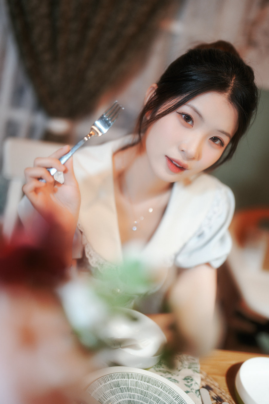 [YITUYU]艺图语 2025.08.16 福州宜家拍照-小清新 我的小助理 [42P-730MB]