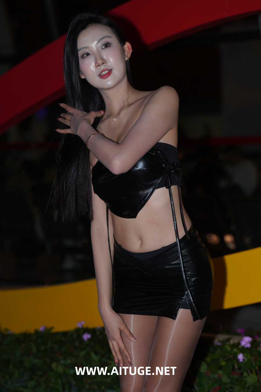 精选街拍视频 No.9906 夜色下的黑皮亮丝 [187P-2.37GB]