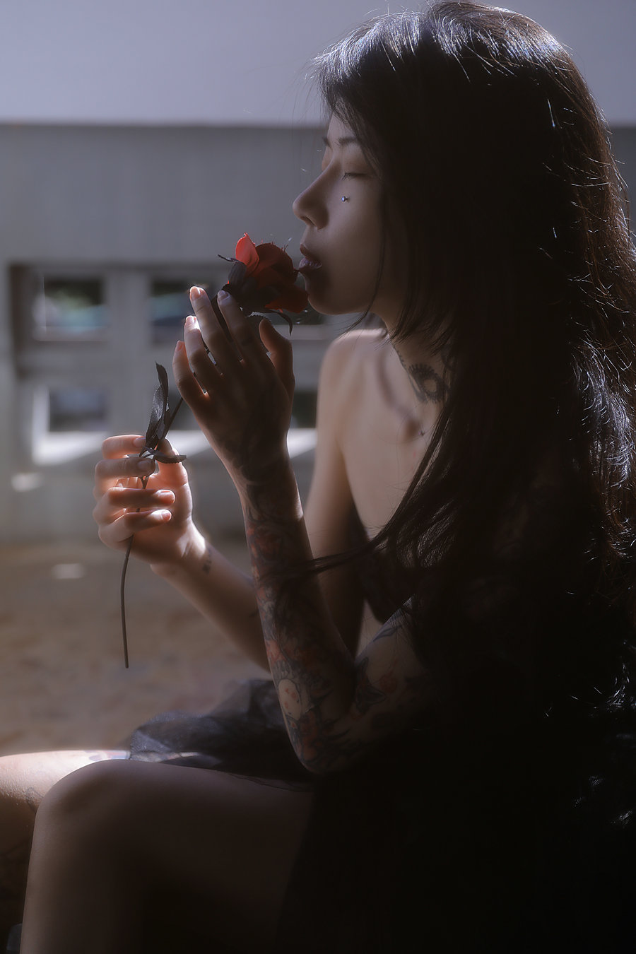 [YITUYU]艺图语 2025.08.20 暗夜玫瑰 枢木 [17P-62MB]