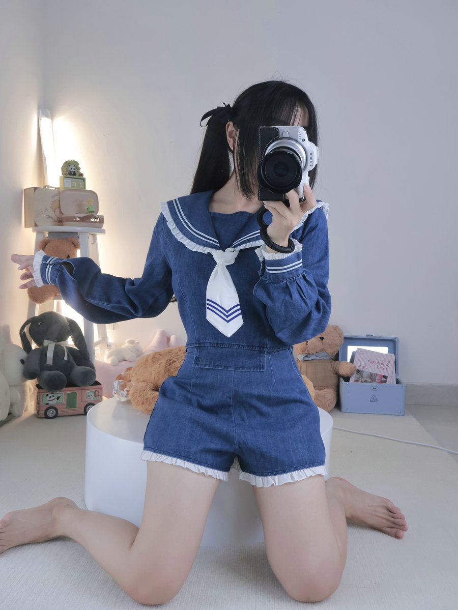 小羊蛋卷 - 白丝牛仔水手 [8P-21MB]