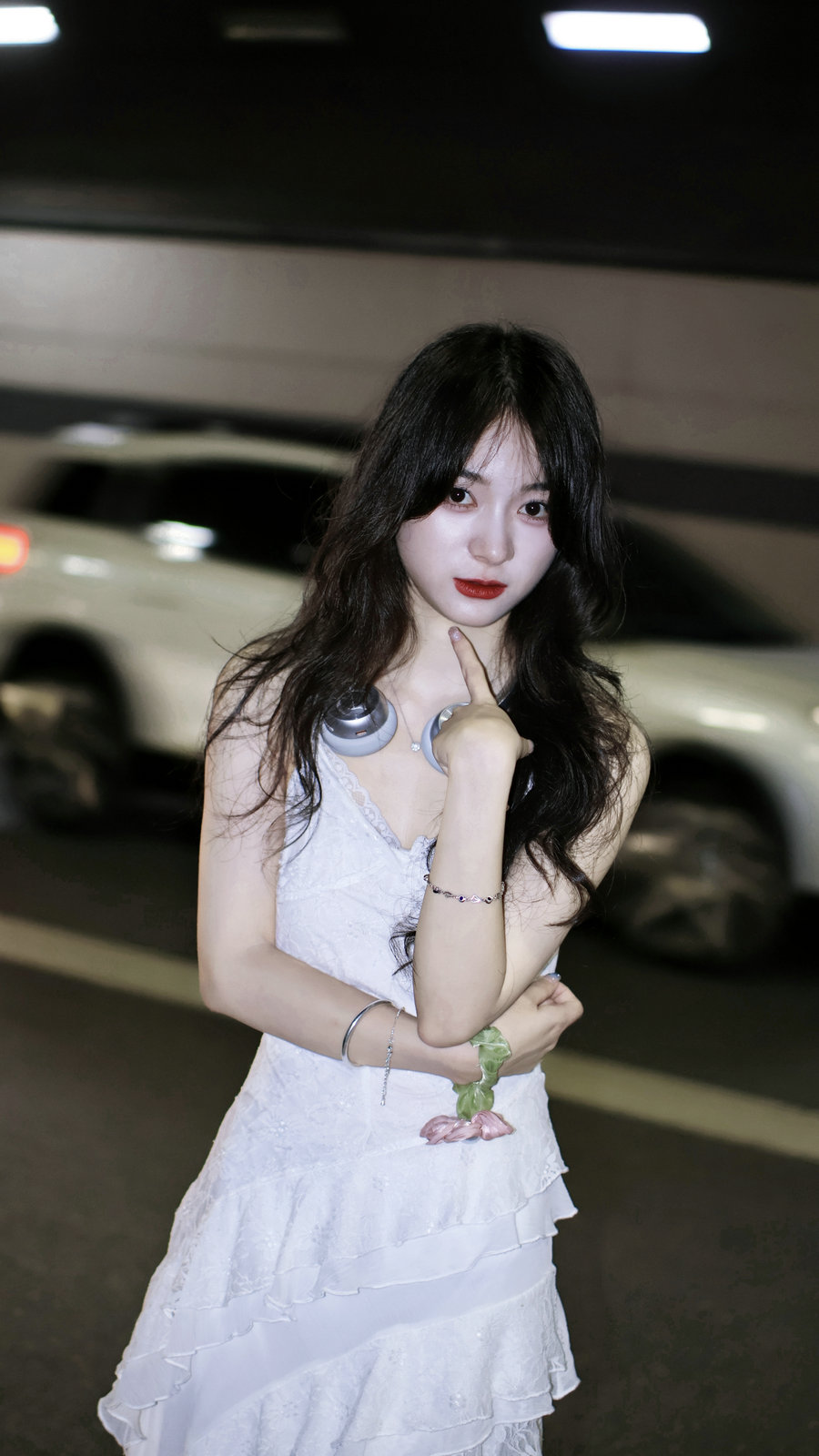 [YITUYU]艺图语 2025.08.23 隧道夜景 雪雪2233 [15P-157MB]