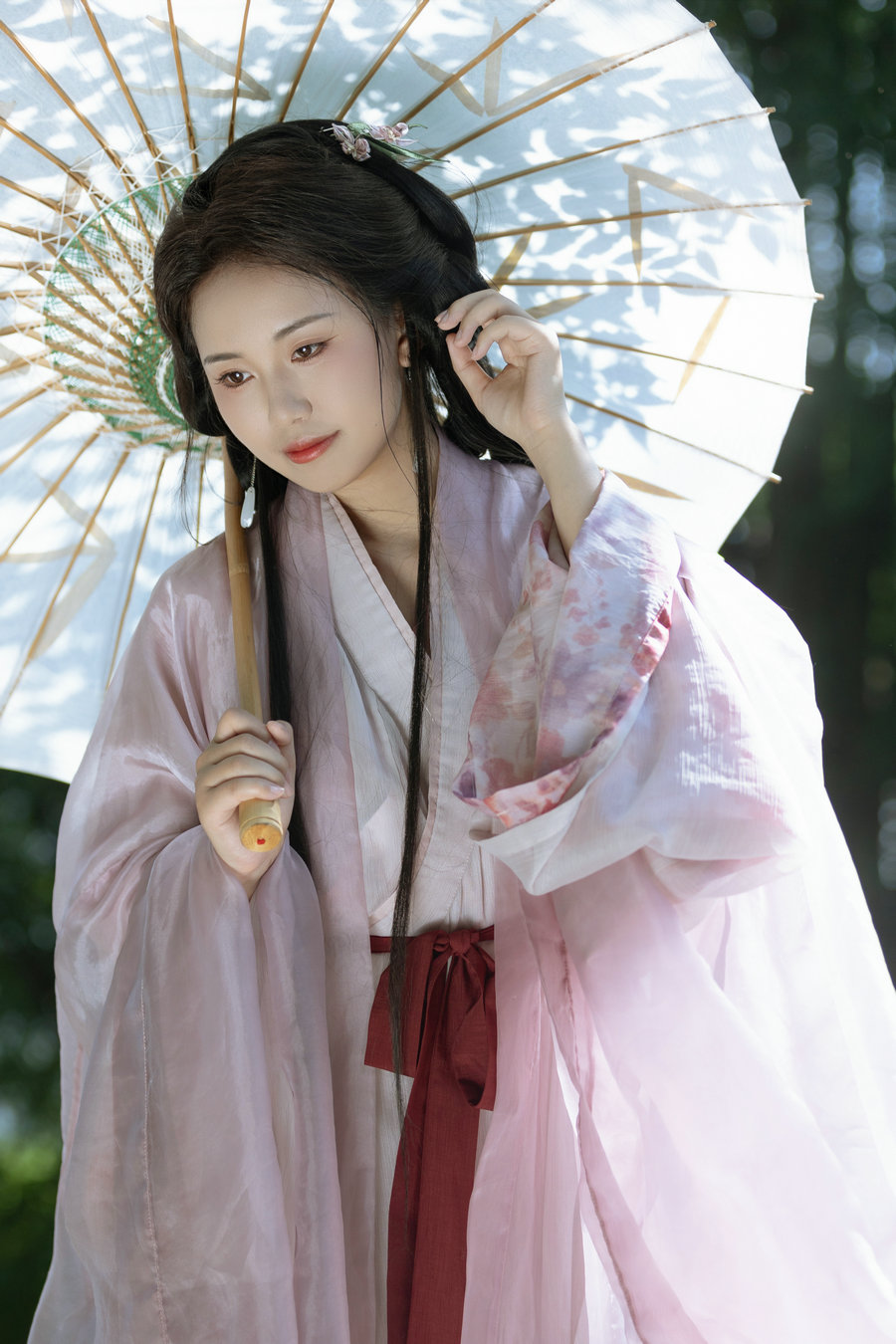 [YITUYU]艺图语 2025.08.24 山水之间 洁洁 [22P-348MB]