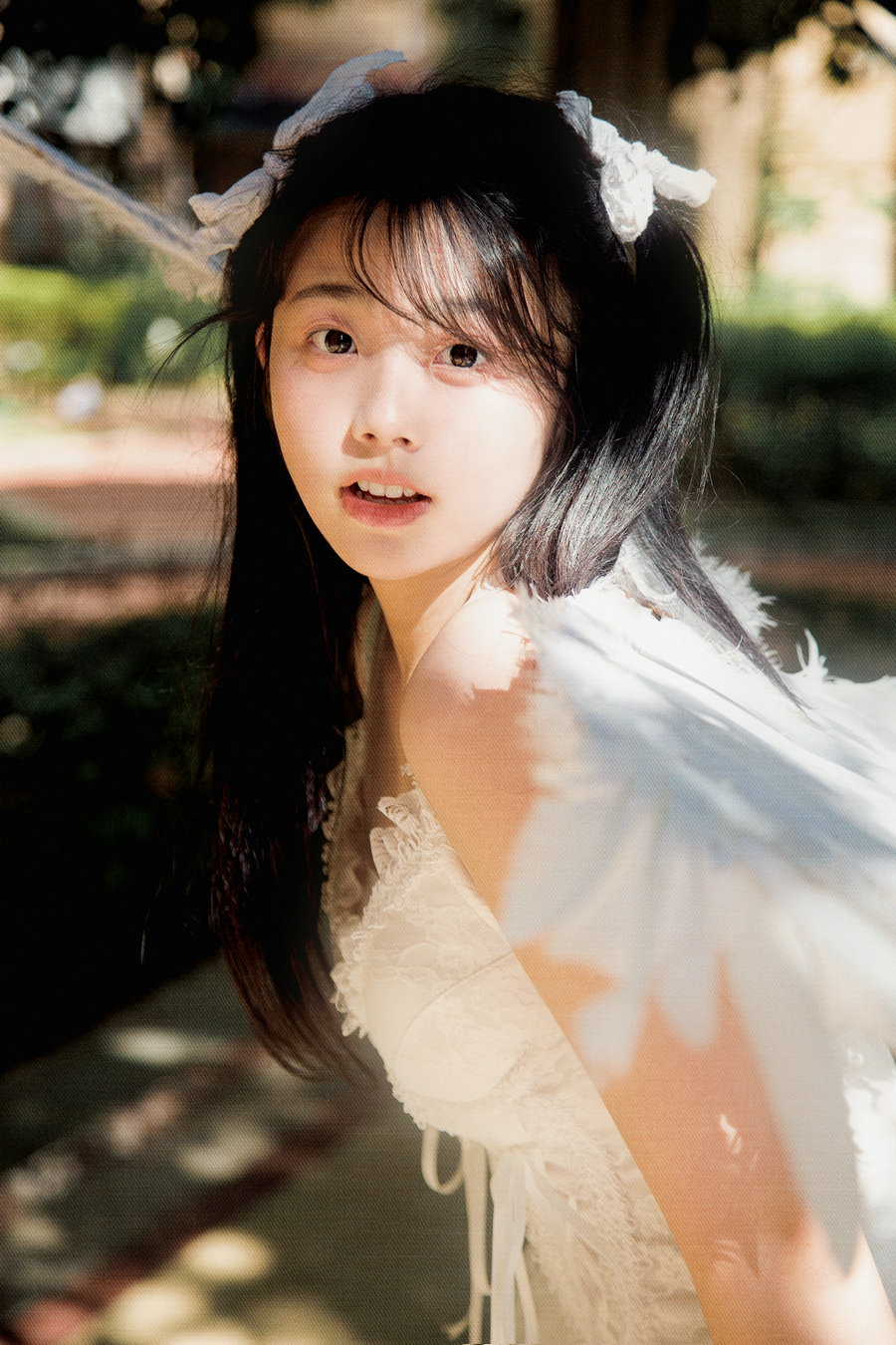 [YITUYU]艺图语 2025.08.28 天使 谨陬捌 [15P-195MB]