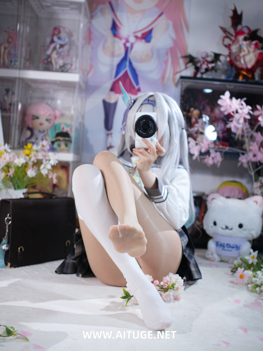 白栎Shirly - 春日流萤 [130P25V-7.23GB]