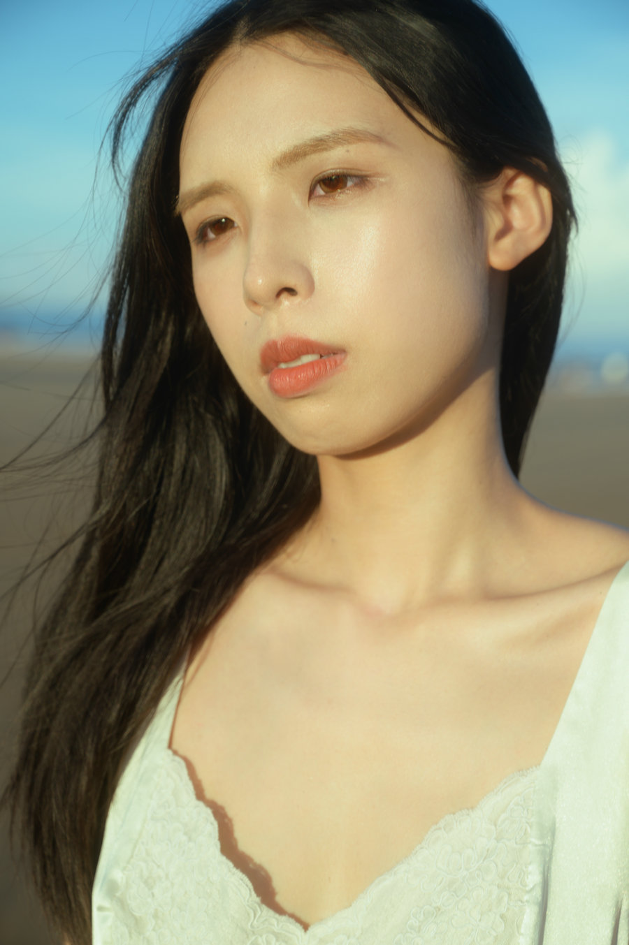 [YITUYU]艺图语 2025.08.30 海海 悲伤甜椒 [24P-173MB]