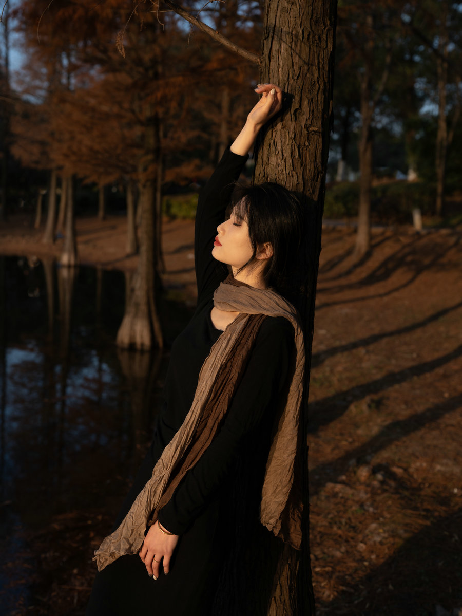 [YITUYU]艺图语 2025.08.31 秋 [11P-38MB]