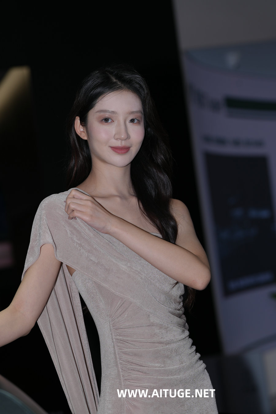 精选街拍视频 No.10007 温婉长裙噜噜 [59P-1.07GB]