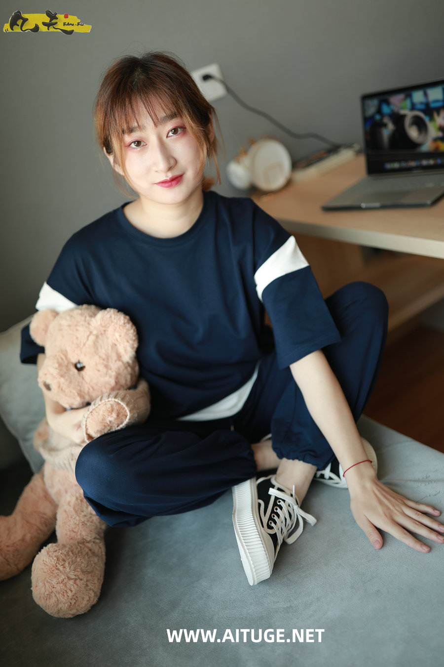 凡夫摄影 - 丽娜 伊人浅笑 [190P1V-6.49GB]