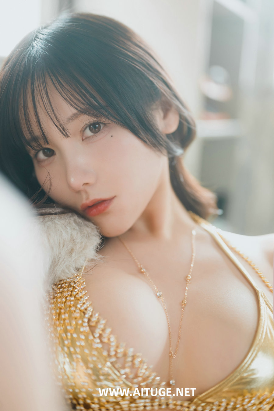 日本甜美COSERけんけん - Gold [110P-970MB]