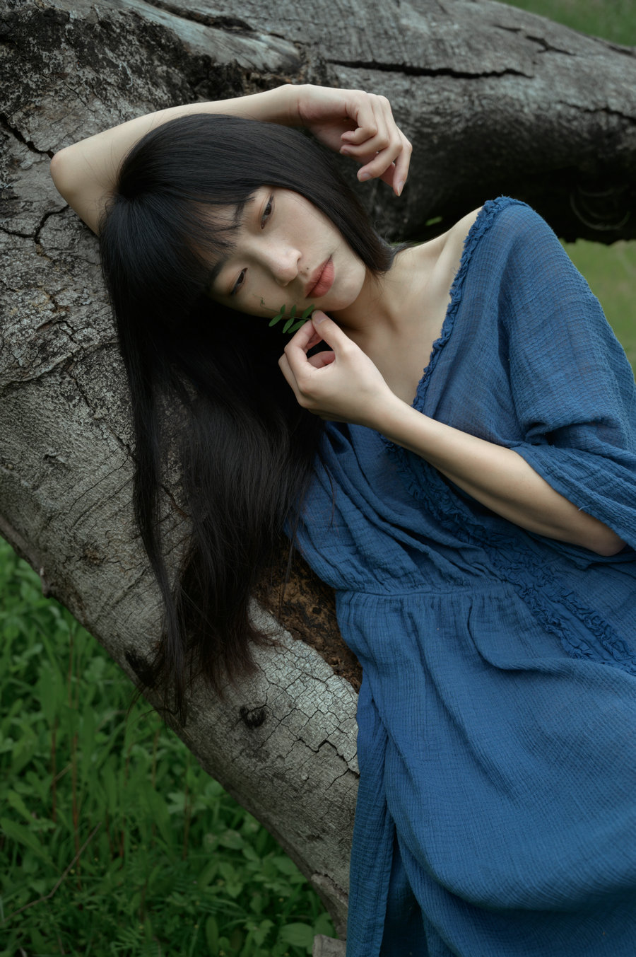 [YITUYU]艺图语 2025.09.05 枯木逢春 山野小果 [22P-222MB]