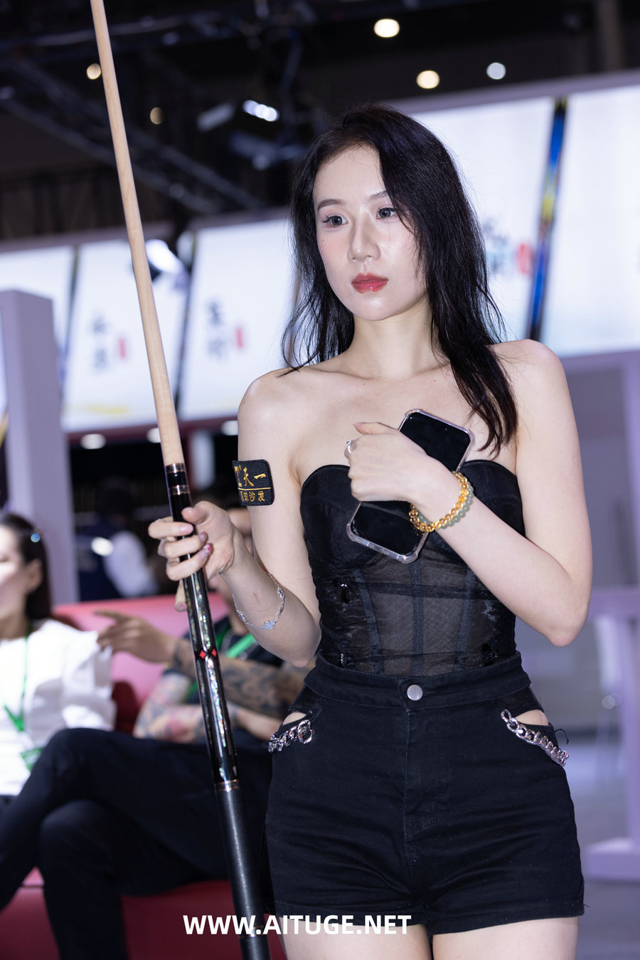 精选街拍视频 No.10029 黑色短裤文鸳 [91P-755MB]