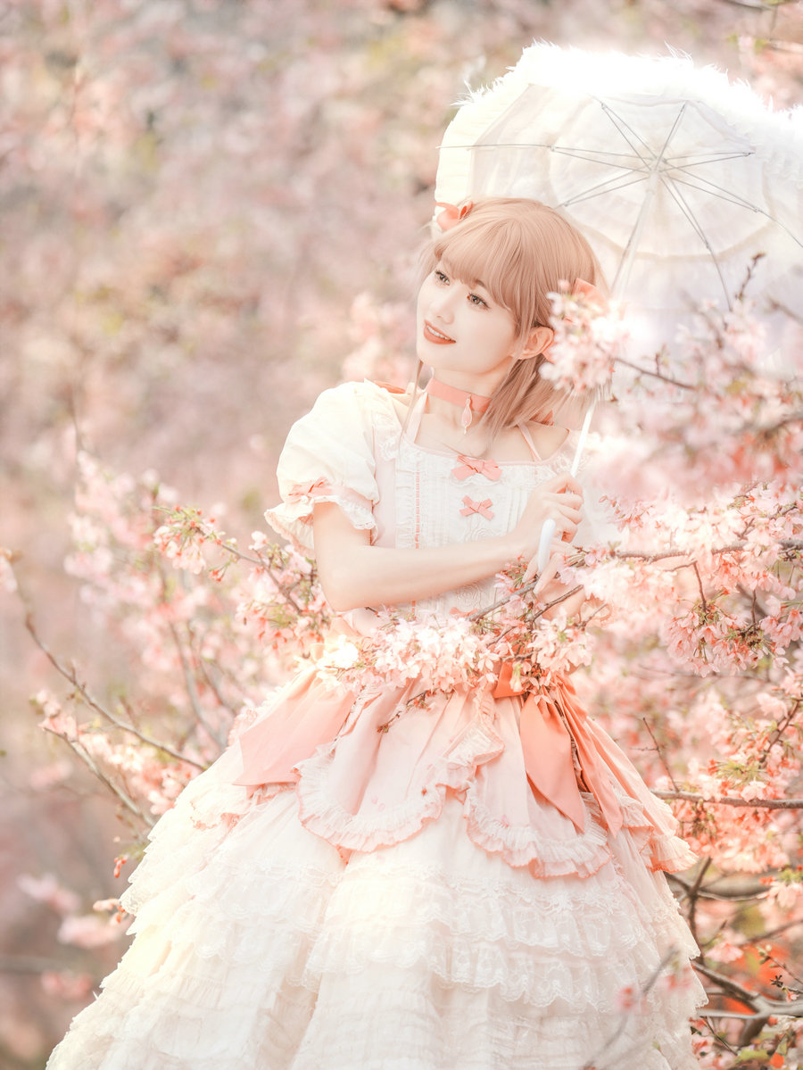 [YITUYU]艺图语 2025.09.06 日系樱花人像拍摄 暴躁的果酱大爷 [19P-90MB]