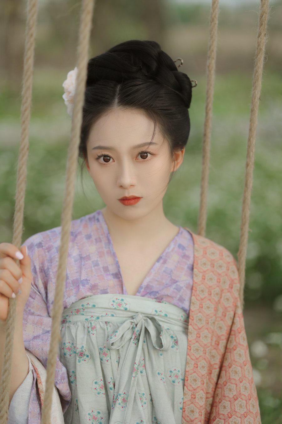 [YITUYU]艺图语 2023.06.08 小雏菊 劉忄乂 [24P-298MB]