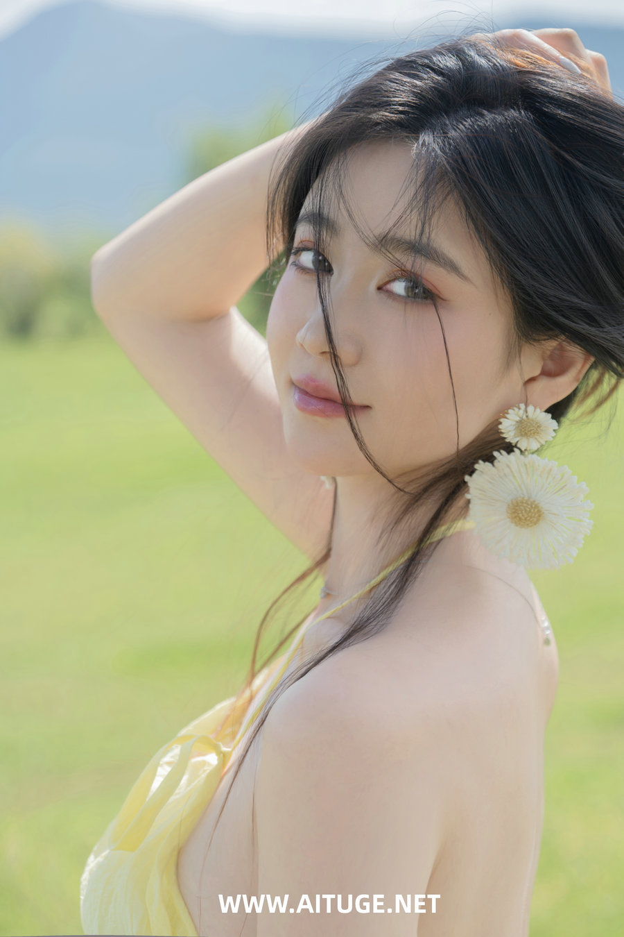 Nnian - 绿茵 [83P-479MB]